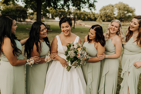 Shane + Avisa