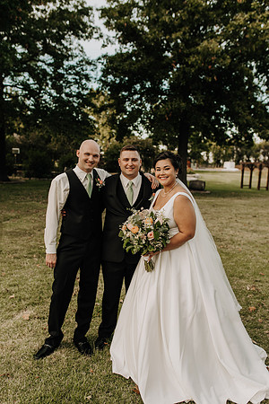 Shane + Avisa