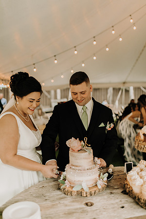 Shane + Avisa