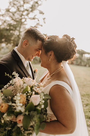 Shane + Avisa