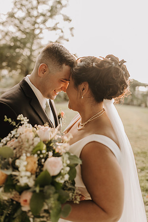 Shane + Avisa