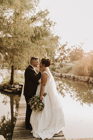 Shane + Avisa