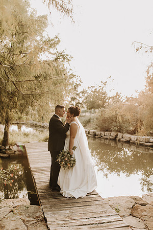 Shane + Avisa