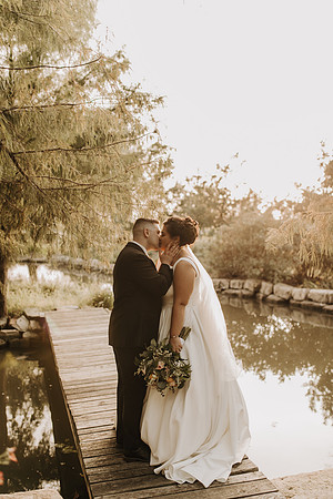 Shane + Avisa