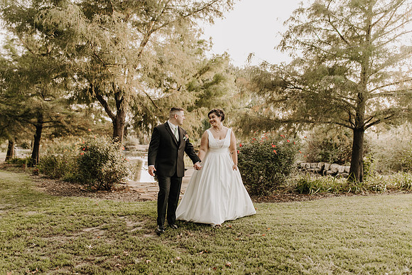 Shane + Avisa