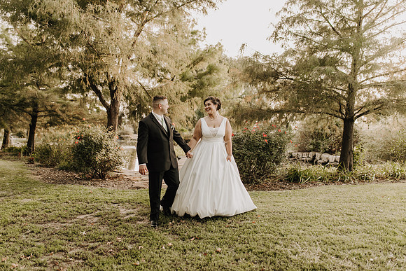 Shane + Avisa