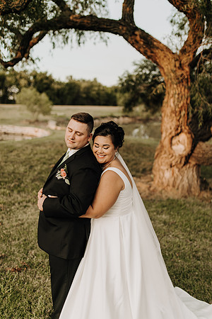 Shane + Avisa