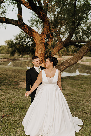 Shane + Avisa