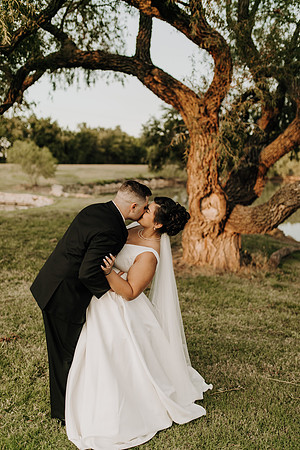 Shane + Avisa