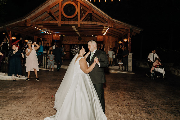 Shane + Avisa