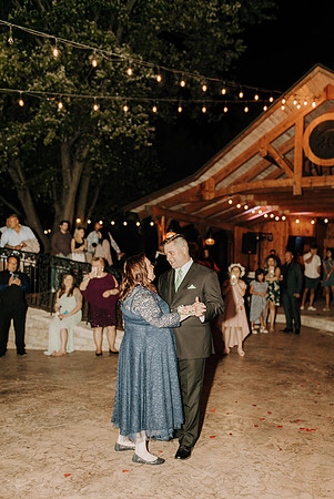 Shane + Avisa