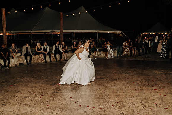 Shane + Avisa