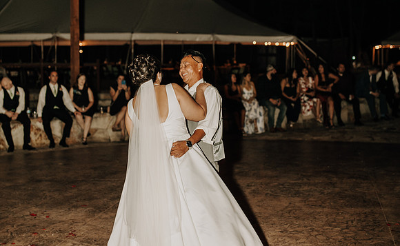 Shane + Avisa