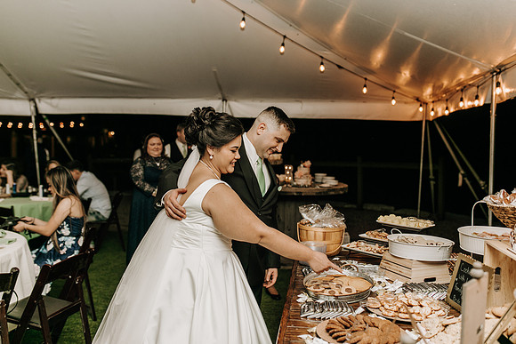 Shane + Avisa