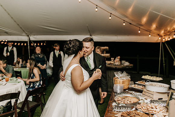 Shane + Avisa