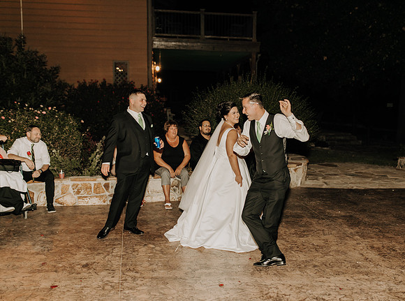 Shane + Avisa