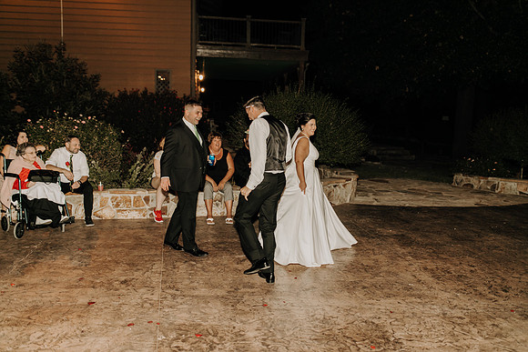 Shane + Avisa