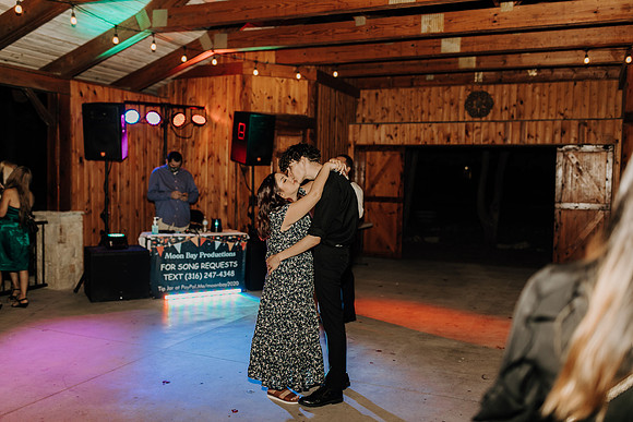 Shane + Avisa