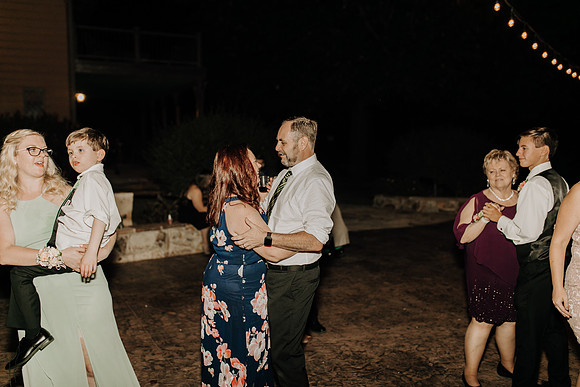 Shane + Avisa