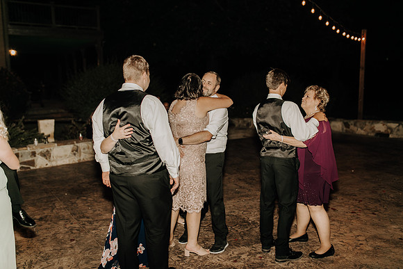 Shane + Avisa
