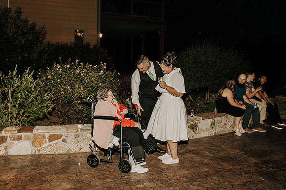 Shane + Avisa