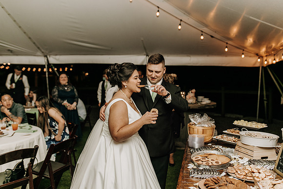 Shane + Avisa